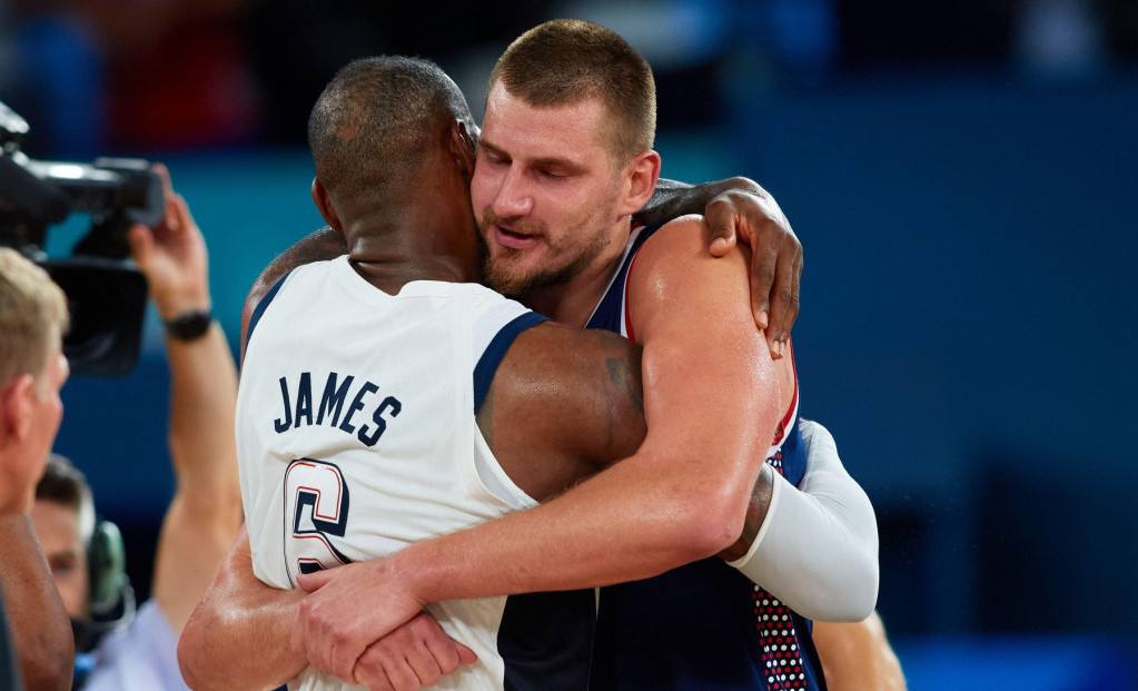 Lebron Džejms i Nikola Jokić