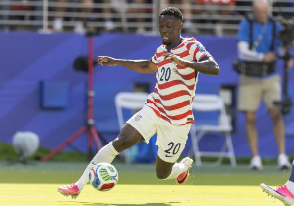 Folarin Balogun u društvu Zidana, Ronaldinja i Garinče: Amerikanac uradio retku stvar