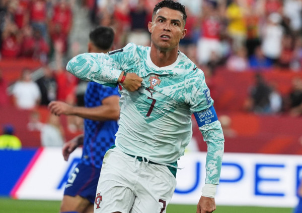 (VIDEO) Veliki gest Ronaldo: Pomaže dečaku iz Venecuele koji je izgubio sve u zemljotresu