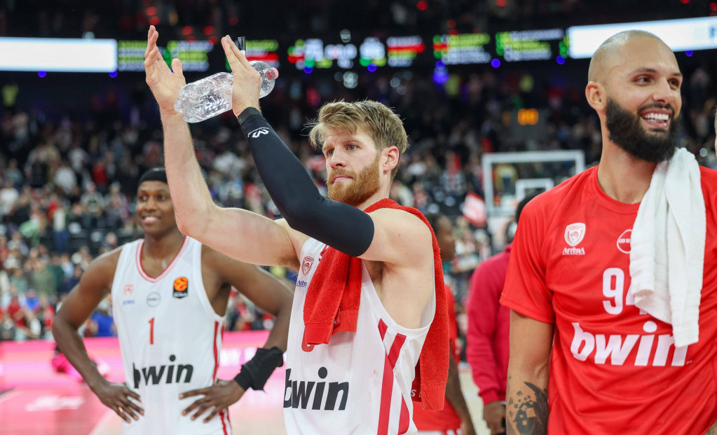 Dubai ne zna da stane: Na meti Arapa je i bek Olimpijakosa