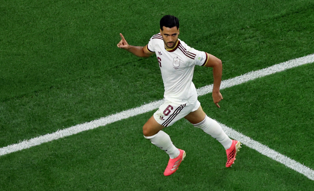 Pokušaj Ronalda da ugrozi gol Španije