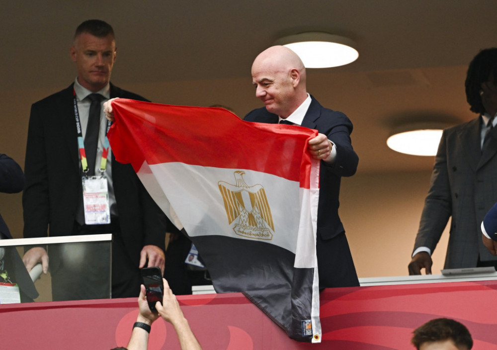 Đani Infantino, predsednik FIFA, sa zastavom Egipta