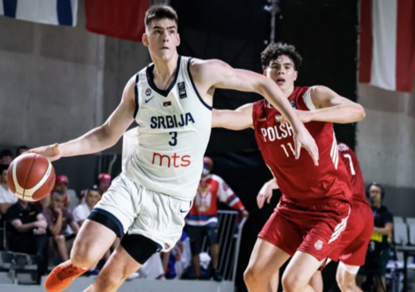 Siguran start košarkaša Srbije do 20 godine na Eurobasketu: Dabl-dabl Džepine