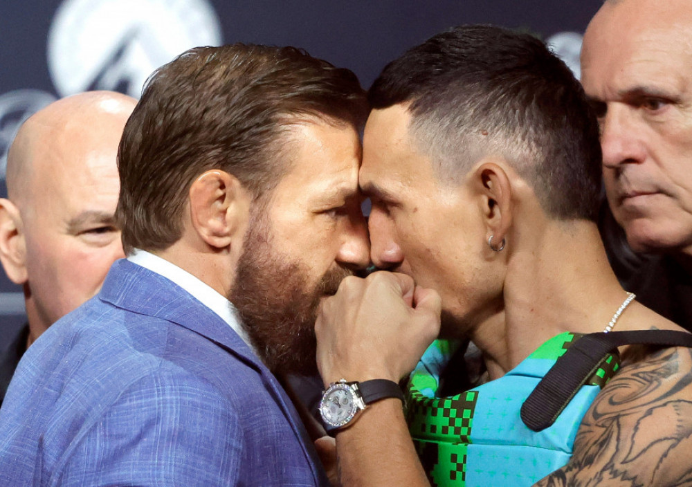 Konor Mekgregor i Maks Holovej