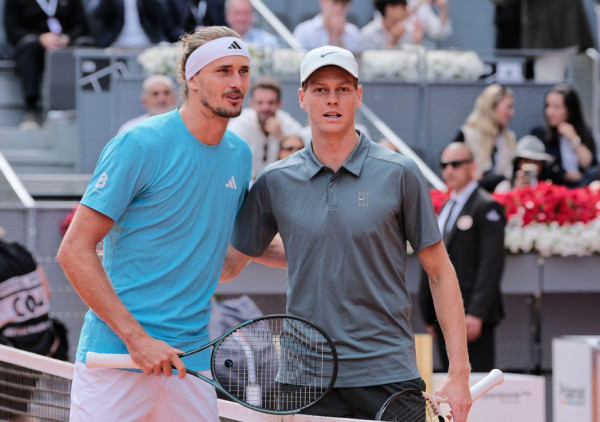 (UŽIVO) Vimbldon 2026: Finale Siner - Zverev: Nastavak dominacije ili prvi Nemac sa vezanim titulama u Parizu i Londonu