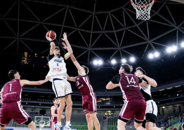 "Orlići" spavali, pa počistili sa parketa i Letonce: Čeka se rival u osmini finala Eurobasketa