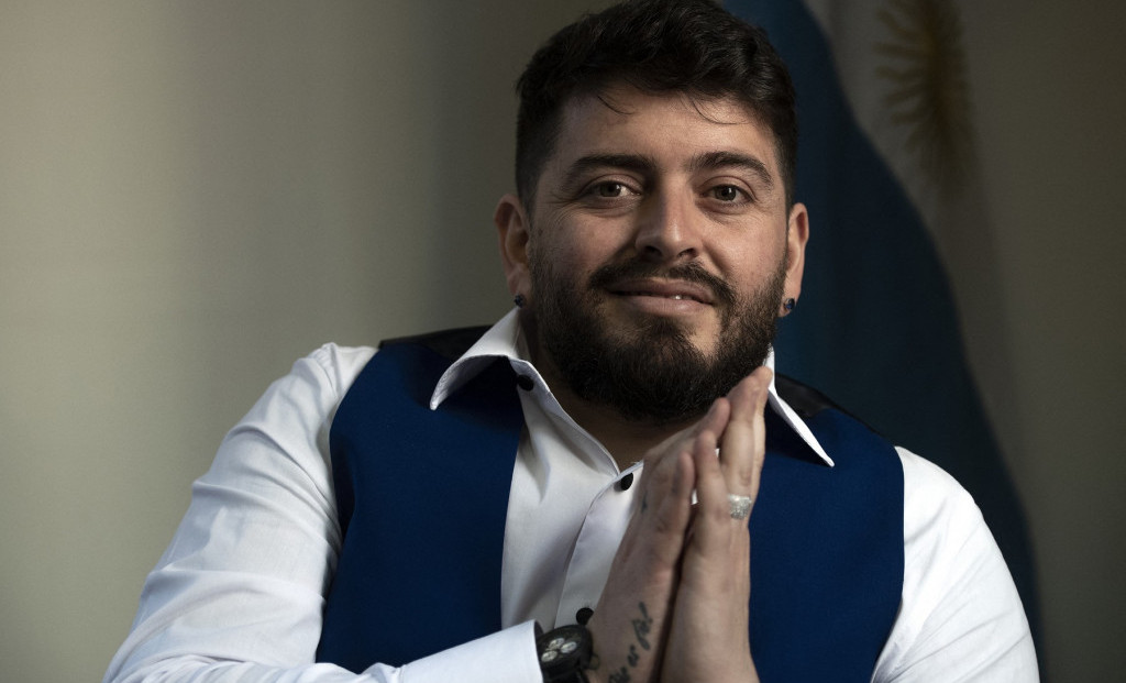Dijego Armando Maradona Singara