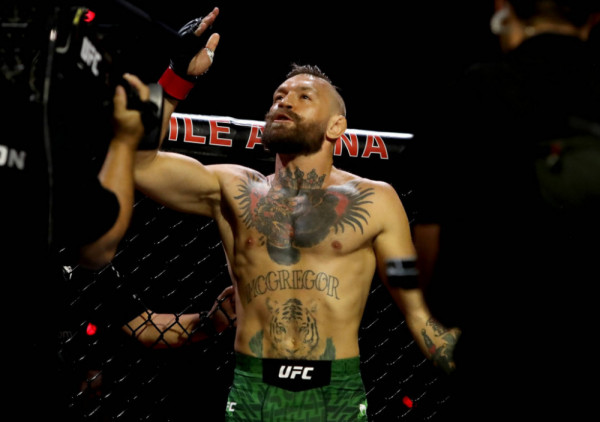 (FOTO) Da se borba proglasi nevažećom i novac vrati narodu: Mekgregor imao poruku za UFC, ali su male šanse za Drejka