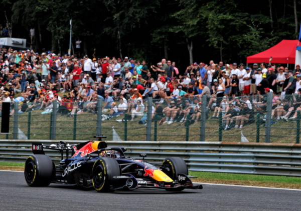Formula 1: Ferštapen najbrži na prvom treningu, Hamilton i Lekler odmah iza njega