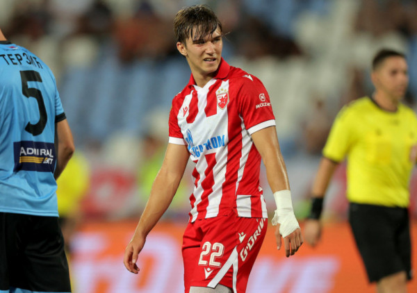 (UŽIVO, VIDEO) Crvena zvezda-Mačva (5:0): Pukla petarda na "Marakani"