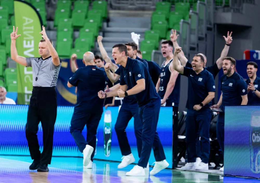 (KRAJ) Bravo Srbijo: "Orlići" posle velike drame u finalu Evropskog prvenstva