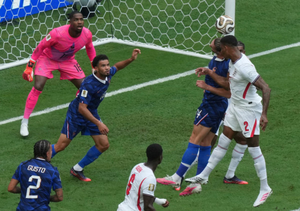 (UŽIVO) Francuska - Engleska (0:2): Konsa duplira prednost