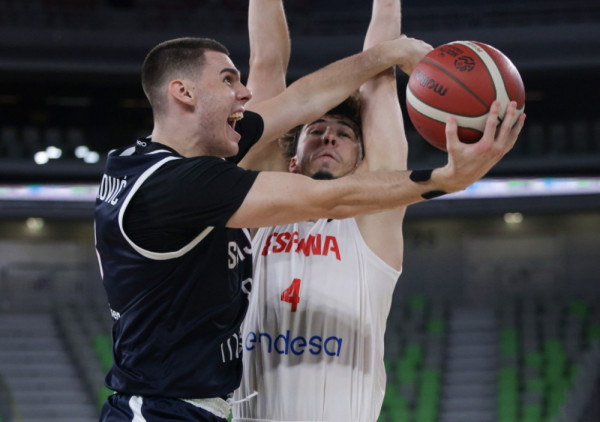 (UŽIVO) FINALE EP (U20): Slovenija - Srbija; "Orlići" nemaju rešenja, Slovenija ima 16 poena prednosti!