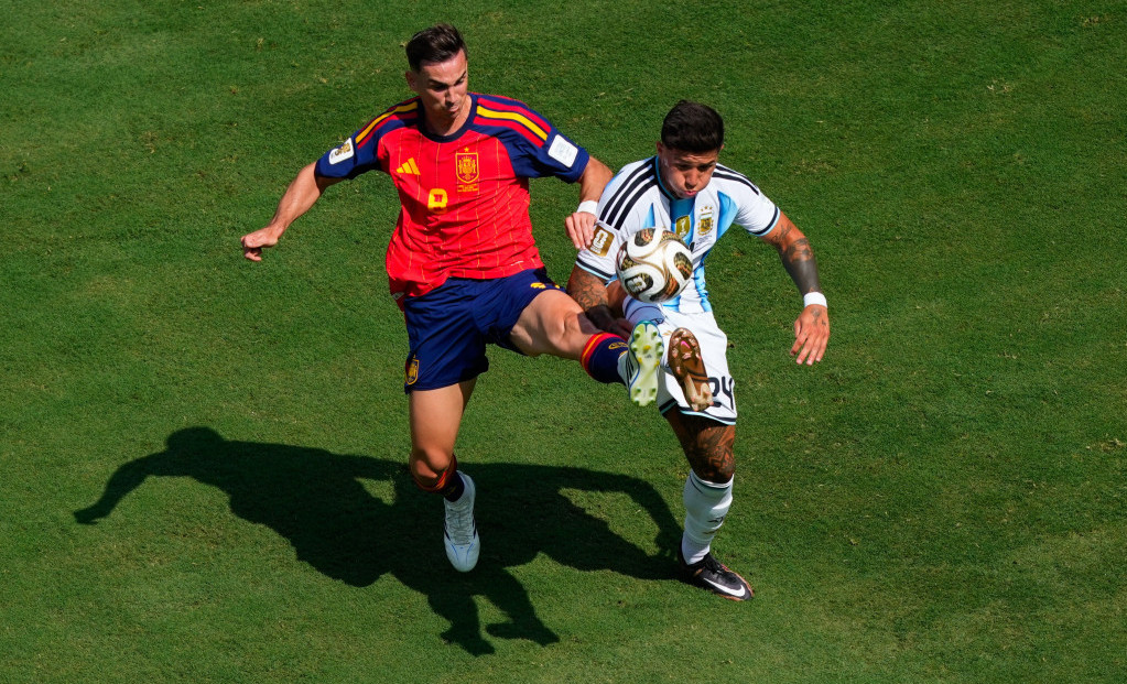 Fabian Ruiz i Enco Fernandez u finalu Mundijala