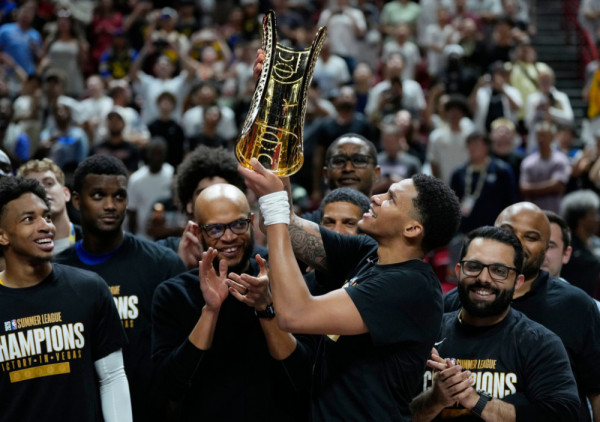 (VIDEO) Golden Stejt Voriorsi osvojili Las Vegas: Lendeborg nadigrao Buzera