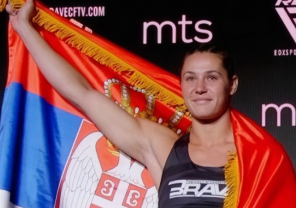 (VIDEO) Nije mi cilj samo da se takmičim, već da postanem UFC šampion! Nina Milošević jedva čeka nastup u Beogradu