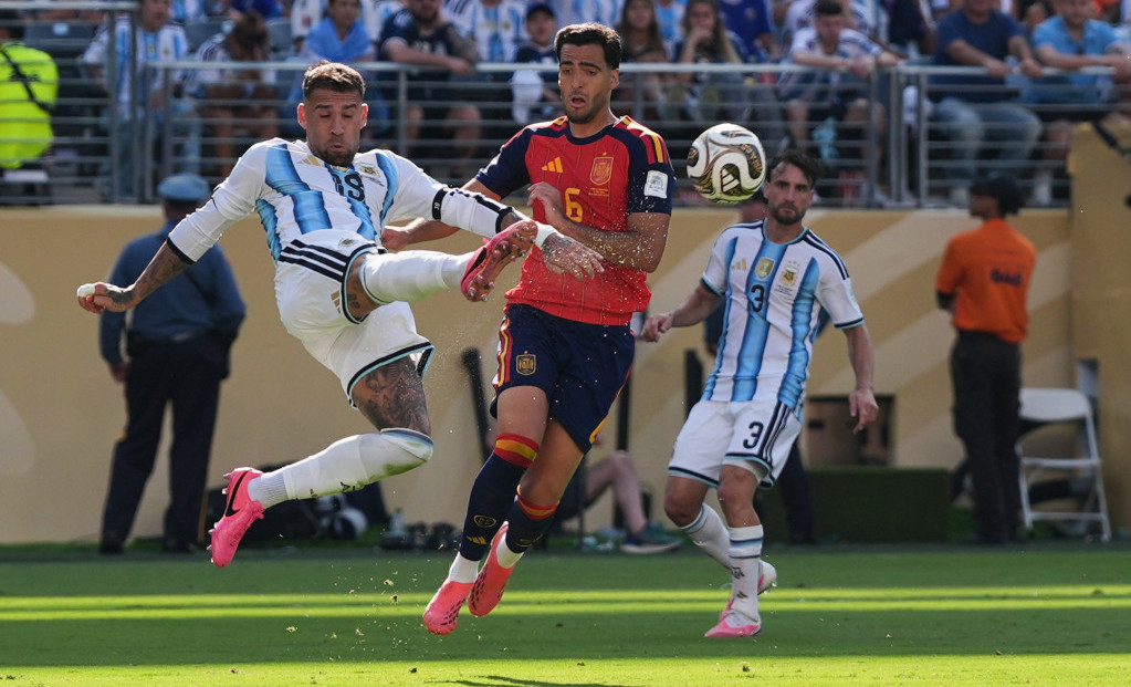 Nikolas Otamendi