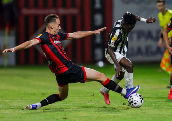 (UŽIVO,VIDEO) Mačva - Partizan (0:1): Zubairu nastavlja da rešeta, crno-beli vode na poluvremenu