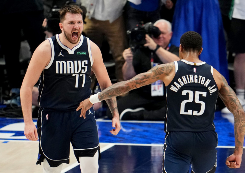 Luka Dončić i Pi Džej Vašington u dresu Dalasa