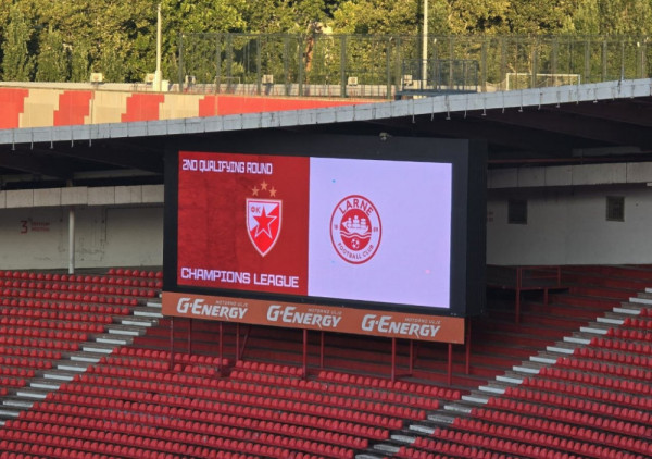 (VIDEO) Polako se pune tribine "Marakane": Pogledajte atmosferu pred meč Crvene zvezde i Larna