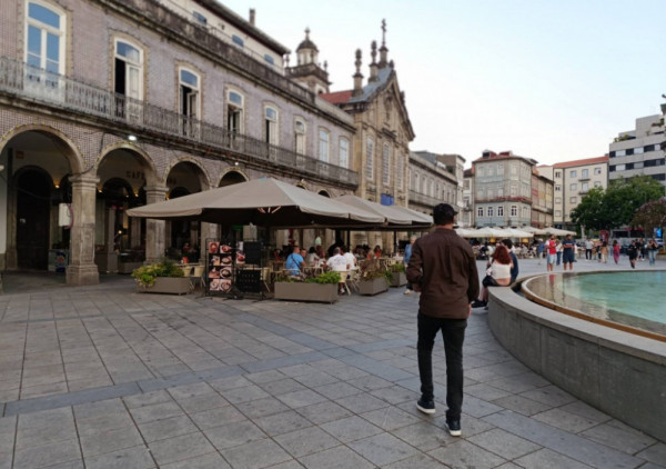 (FOTO) Razglednica iz Brage: Grad bogate istorije, kulture i naravno fudbala, suveniri čuvenog kluba na ceni