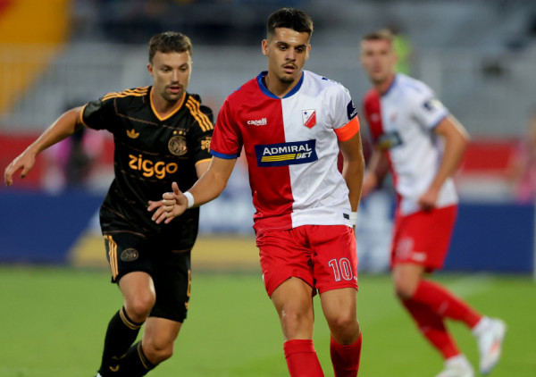 (UŽIVO) Ajaks - Vojvodina: Savić debituje u Amsterdamu, "stara dama" igra za čast