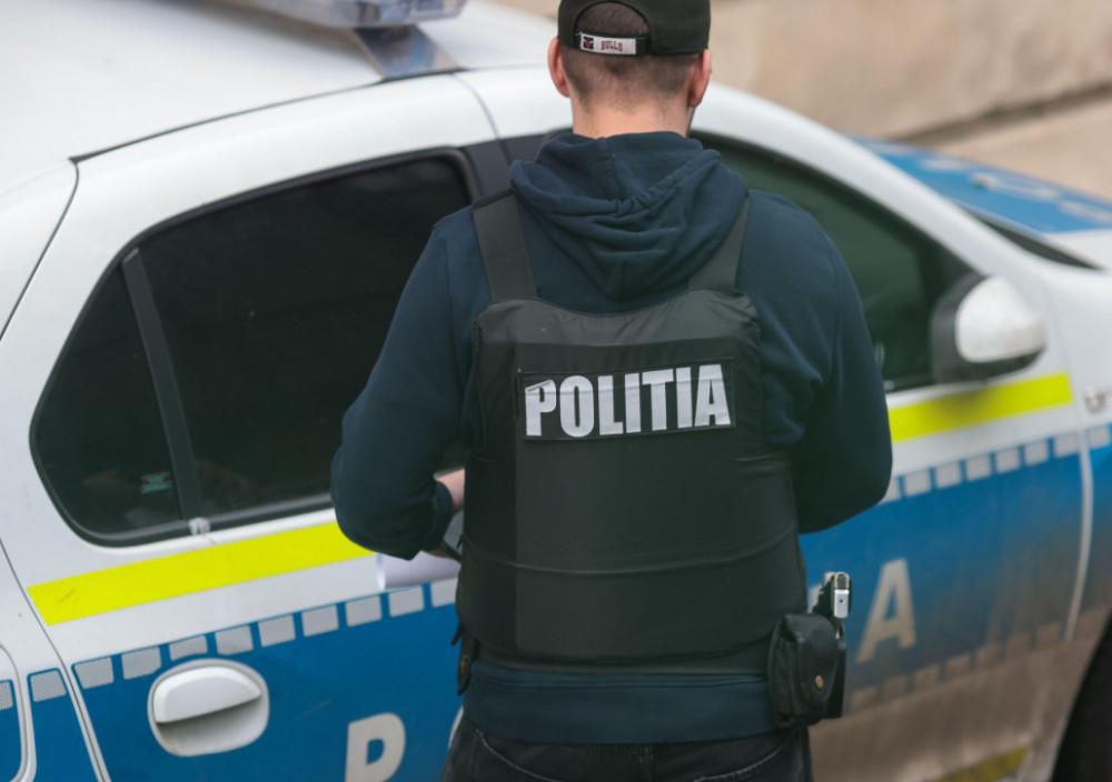 Policija