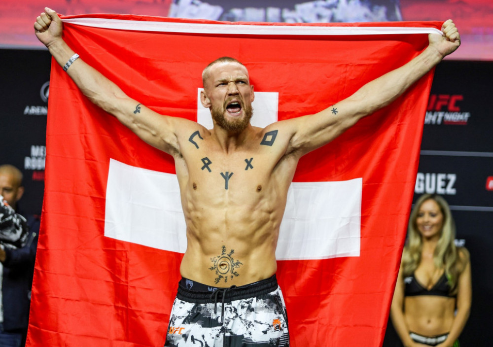 Robert Valentin, MMA borac