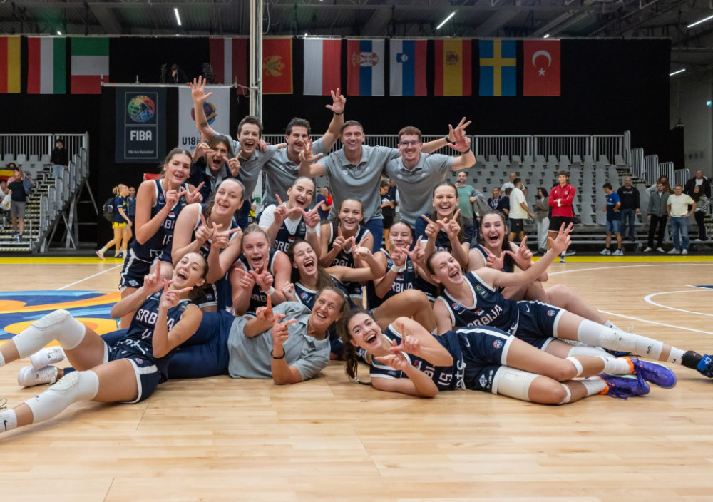 Subota, veliki dan za sportsku mladost Srbije: "Goreće" u Švedskoj i Hrvatskoj, ulog dva finala