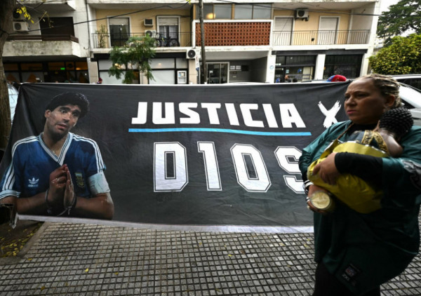 Potresni detalji sa suđenja: Maradona umirao u teškim mukama