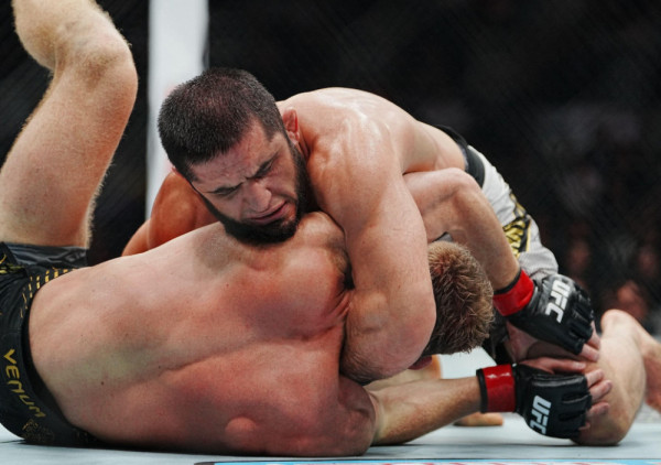 Opasna izjava Mahačeva pred UFC 330: Napraviću od Gerija skromnog momka, postaće "dobrica" posle naše borbe