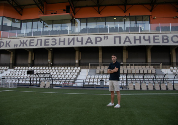 Bivši igrač Crvene zvezde stigao u Pančevo: Luka Adžić za jači vezni red