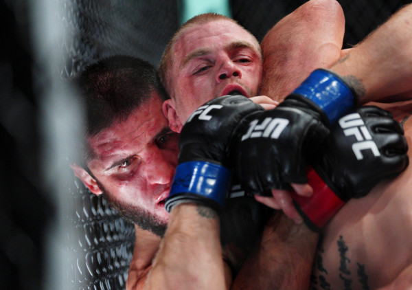 (VIDEO) Mahačev i dalje centar MMA sveta: Rus odbranio pojas i ispisao istoriju u Filadelfiji, Ijan Geri pružio sjajan otpor