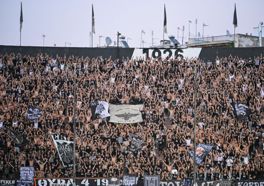 Nezadovoljstvo preti da eskalira: Navijači crno-belih spremni da preuzmu kontrolu nad stadionom