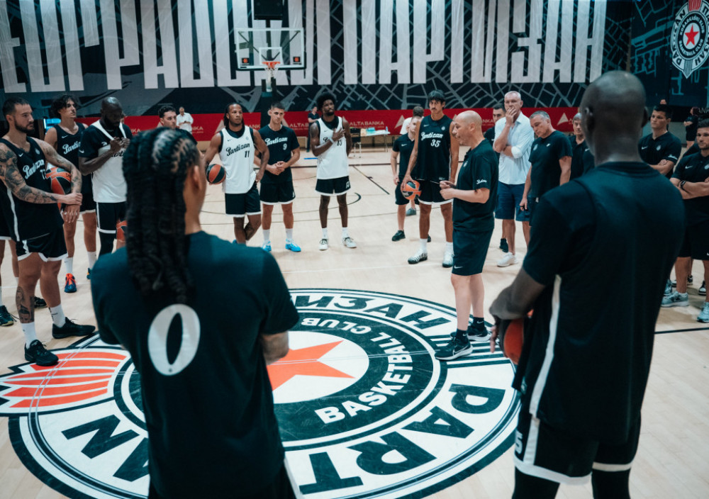 Partizan počeo pripreme bez Džabarija Parkera: Amerikanac izostao sa današnje prozivke u Areni