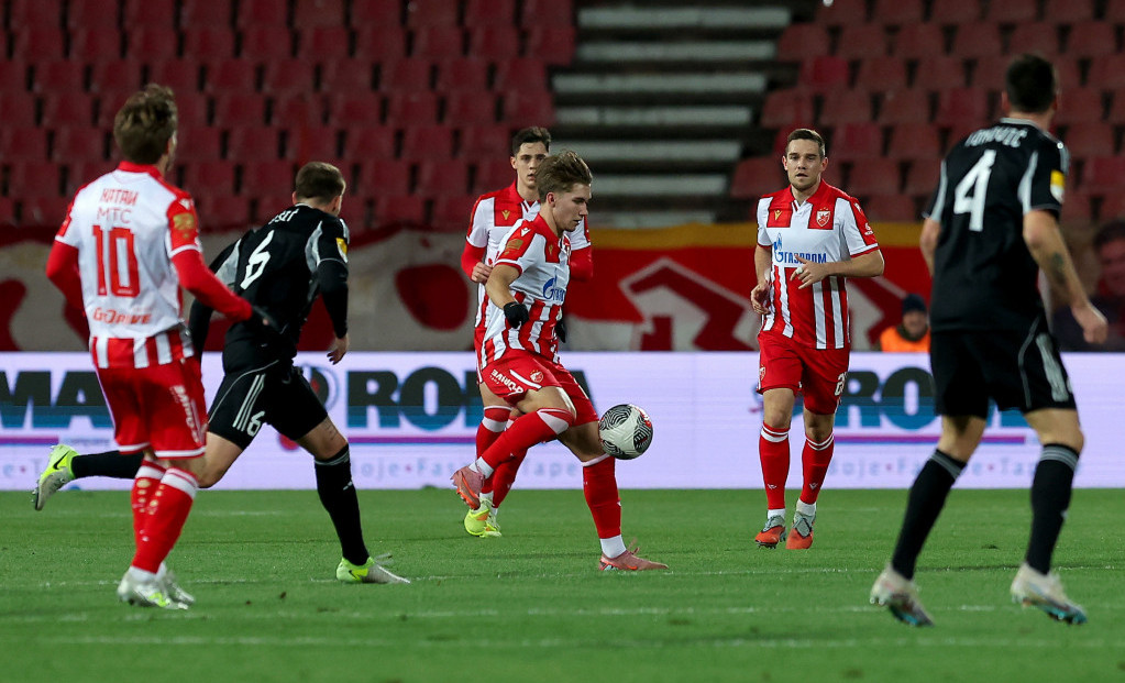 (UŽIVO) Crvena zvezda - Čukarički 0:0: Umalo šok na "Marakani"