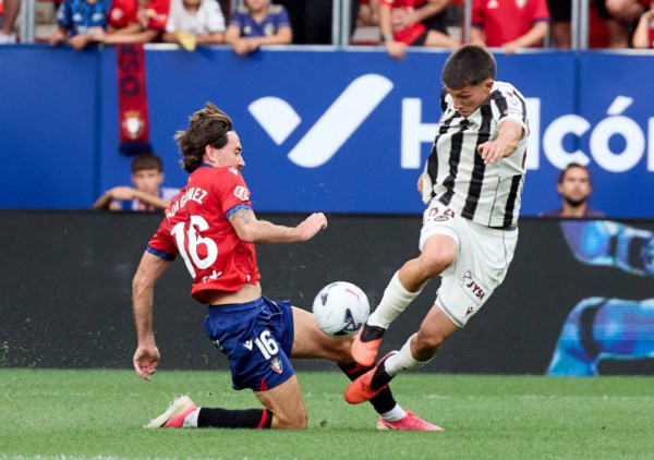Bez golova u Pamploni: Levante slavi Metjua Rajana