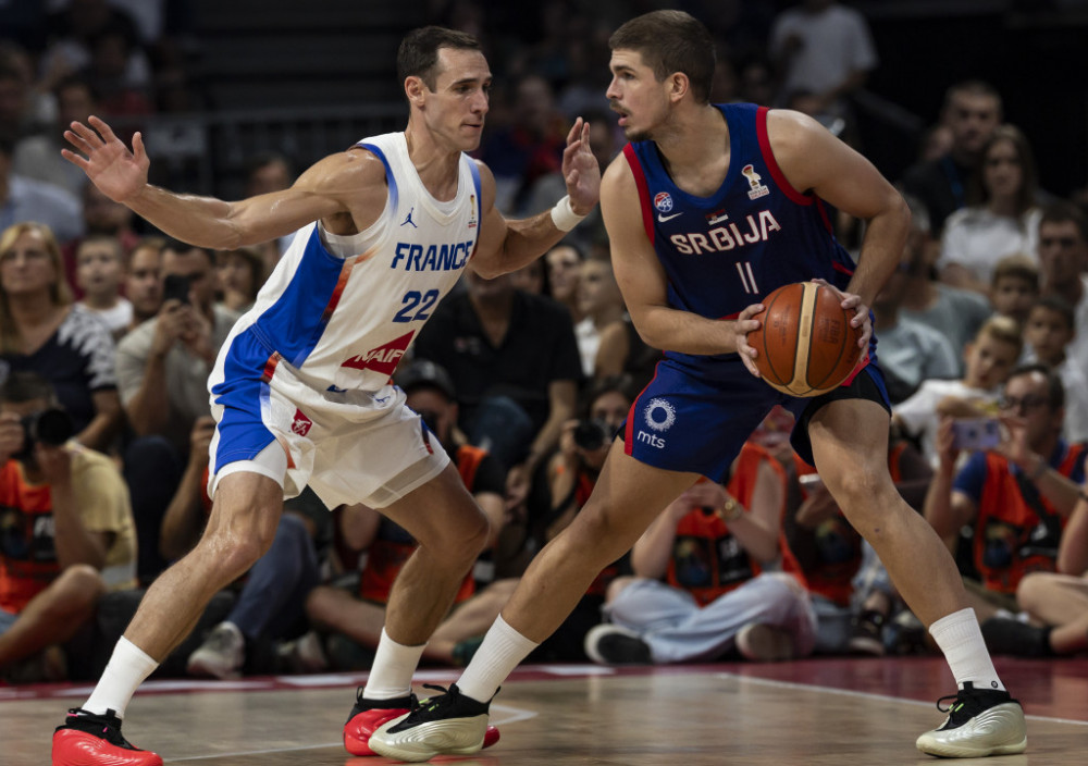 Nikola Đurišić na meču sa Francuskom