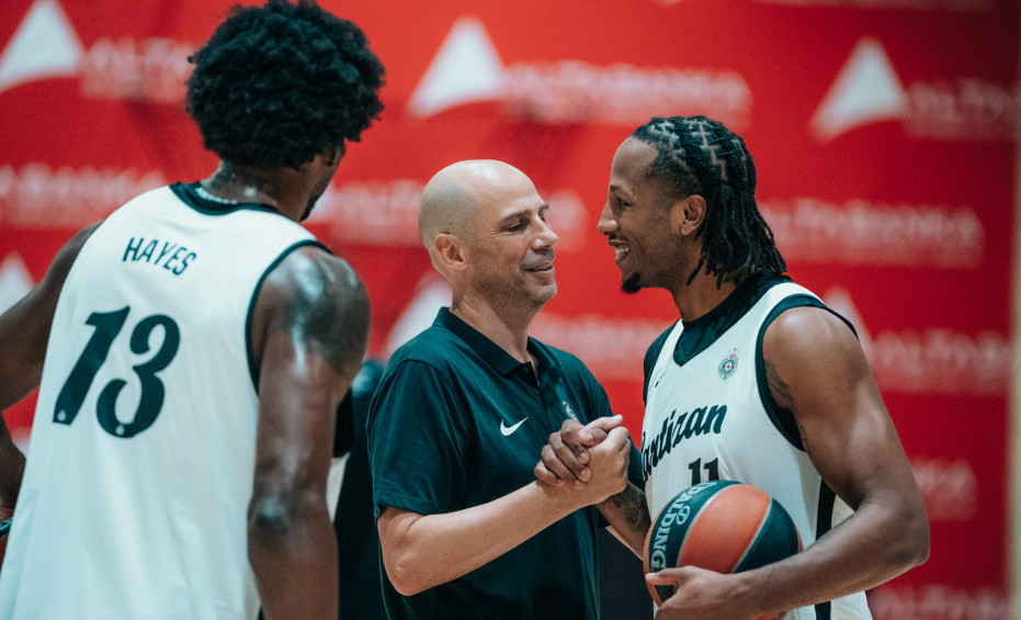 Đoan Penjaroja i Lamar Stivens