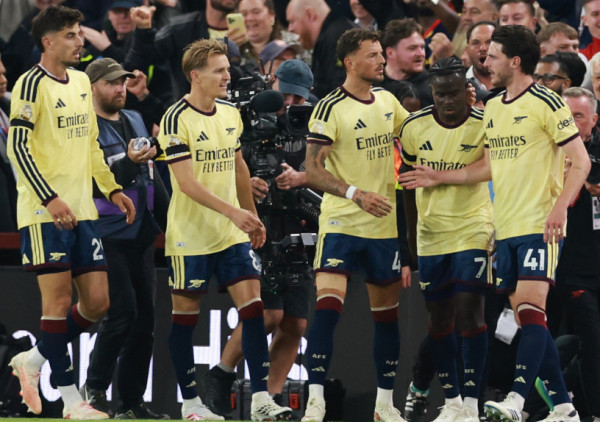 Možda je ružno, ali je šampionski: Arsenal nosi tri boda iz Birmingema