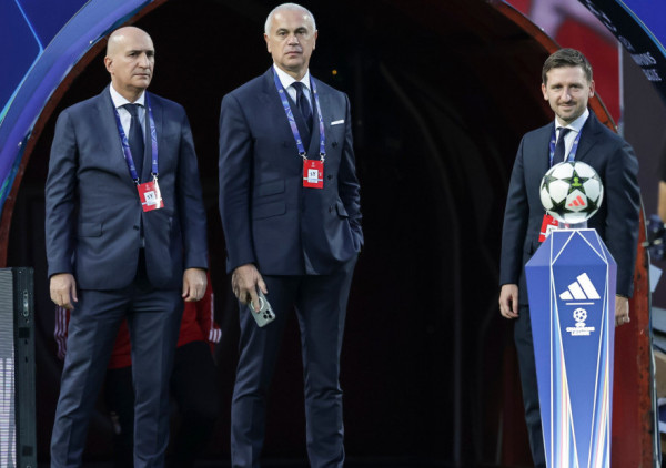 Crvena zvezda prijavljuje ekipu do ponoći: Radi se na tri "koloseka"