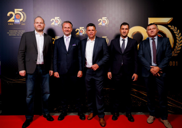 (FOTO) Četvrt veka ABA Lige: Na mestu gde je sve počelo proslavljena velika godišnjica regionalnog takmičenja