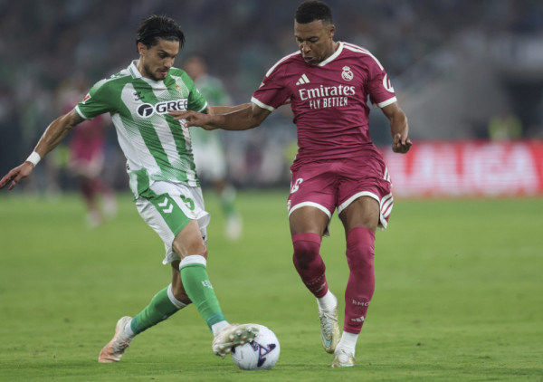 Betis naneo prvi poraz Murinjovom Realu: Vales skinuo penal Mbapeu u 94. minutu i srušio „kaznenu ekspediciju“