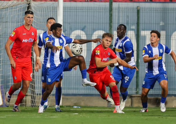Čančarević poklonio gol OFK-u, Cojić doneo bod "traktoristima": Bez pobednika u gradskom derbiju