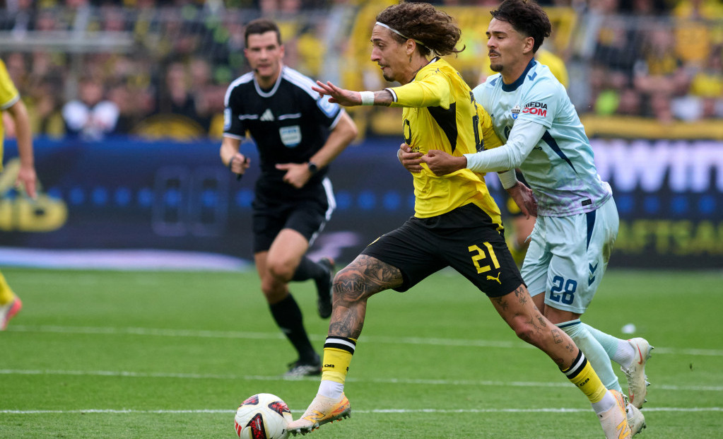 Fabijan Silva (Borusija Dortmund) je bio neuhvatljiv za odbranu Paderborna