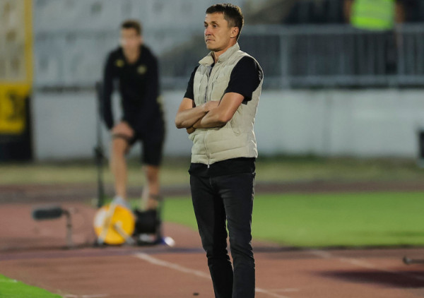 Nerealno je da se Partizan bori za opstanak