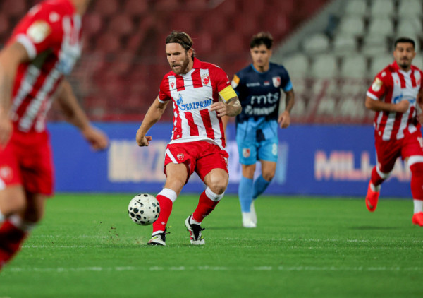 (UŽIVO) Crvena zvezda - Radnički Niš (0:0): Dva "zicera", Kostić bolji od Arnautovića