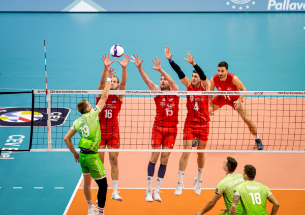 (UŽIVO) Slovenija - Srbija (2:0): Veoma slab drugi set Srbije, "orlovi" nadomak debakla