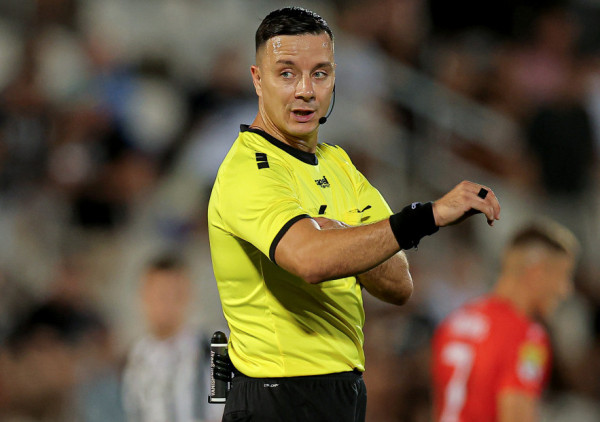 Srpski arbitar sudi meč u Rejkjaviku
