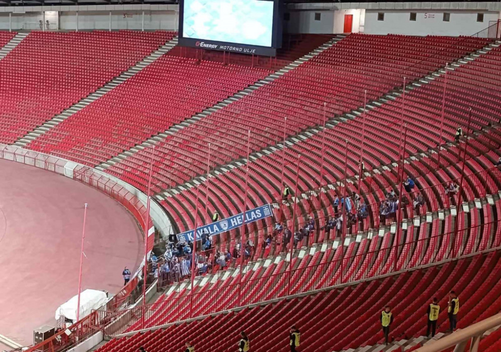 Grci na stadionu Crvene zvezde